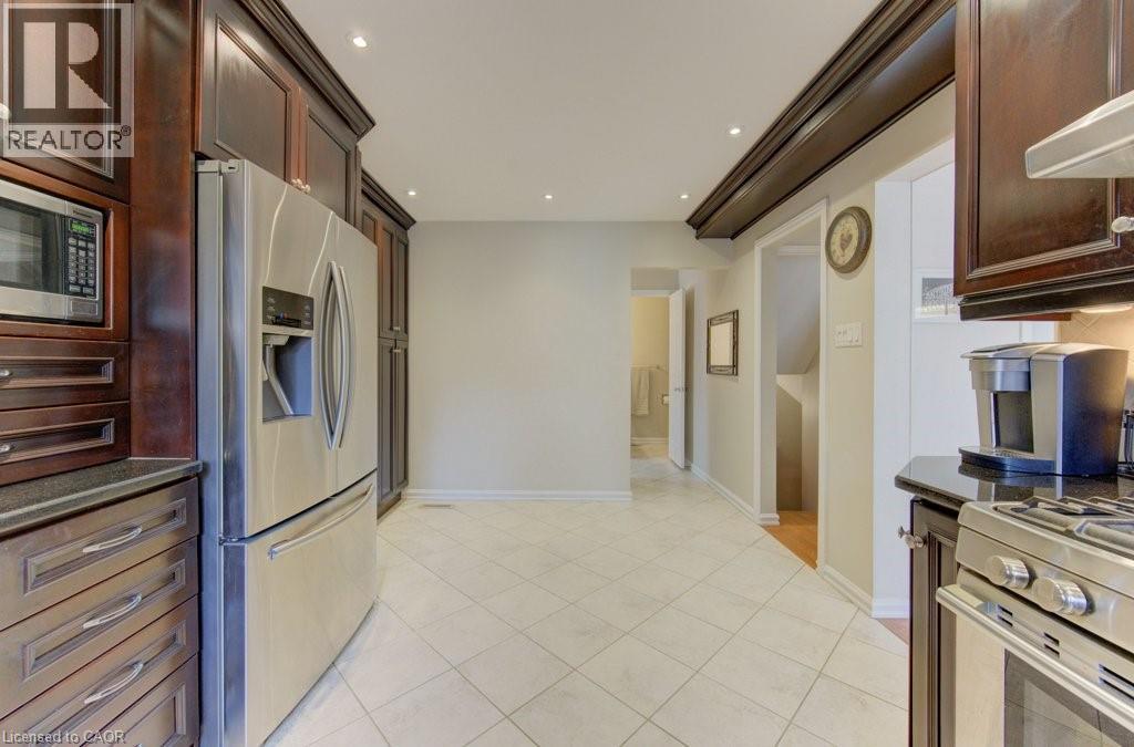 15 DEERWOOD Crescent, Kitchener, Ontario, N2N1R4 — Photo 18