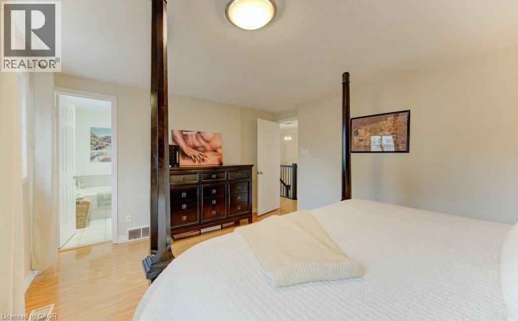 15 DEERWOOD Crescent, Kitchener, Ontario, N2N1R4 — Photo 25