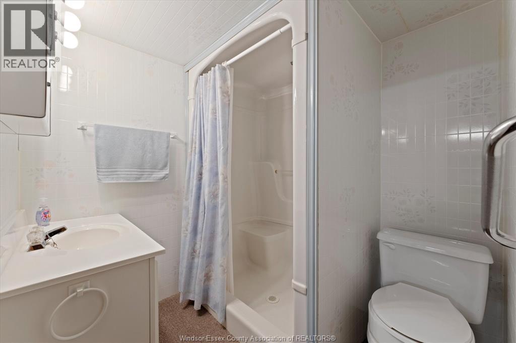 3570 ROXBOROUGH BOULEVARD, Windsor, Ontario, N9E3A2 — Photo 27