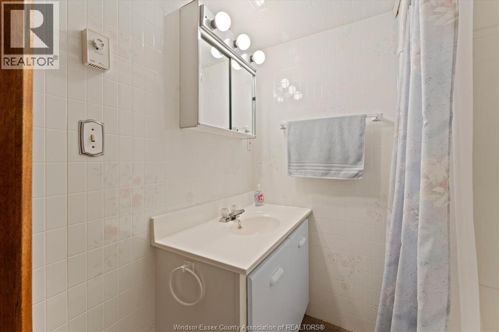 3570 ROXBOROUGH BOULEVARD, Windsor, Ontario, N9E3A2 — Photo 28