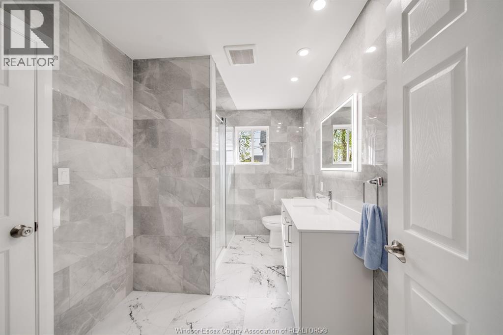 738 BENSETTE STREET, Windsor, Ontario, N8X2Z1 — Photo 23