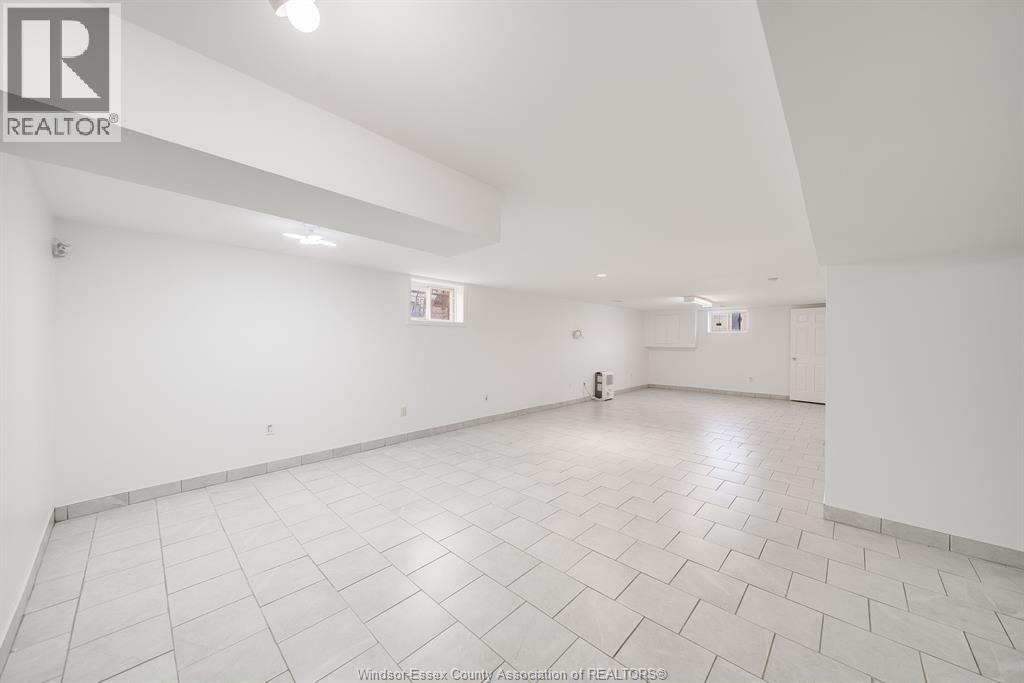 738 BENSETTE STREET, Windsor, Ontario, N8X2Z1 — Photo 33