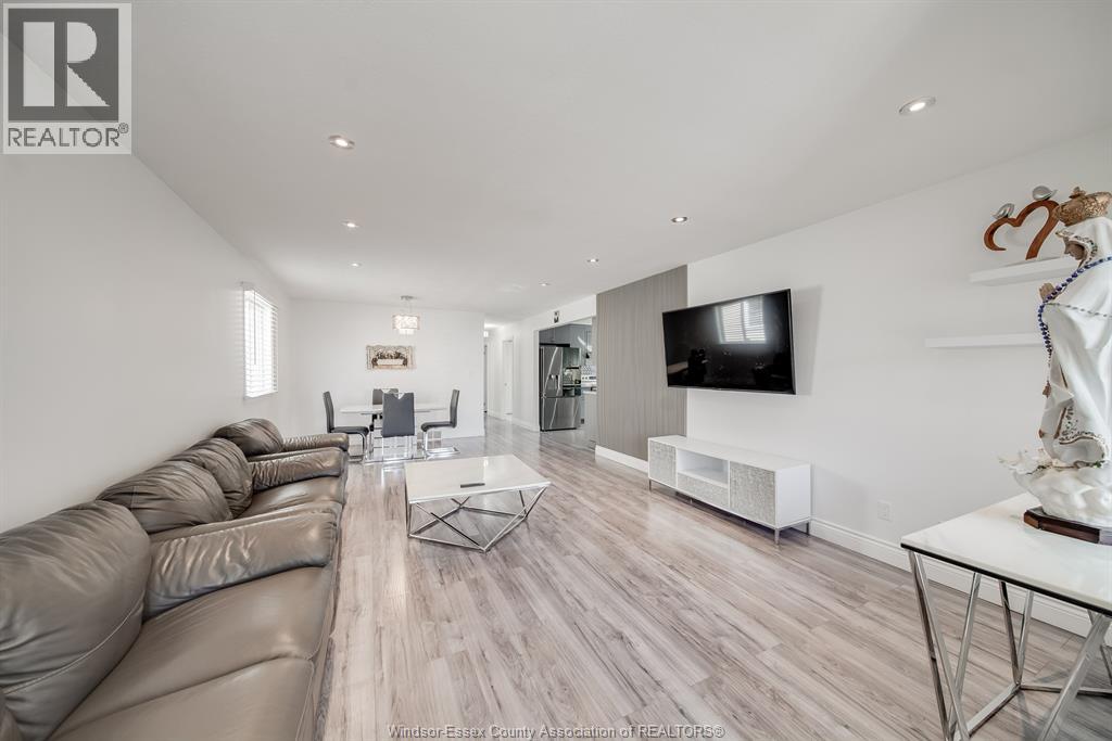 738 BENSETTE STREET, Windsor, Ontario, N8X2Z1 — Photo 6