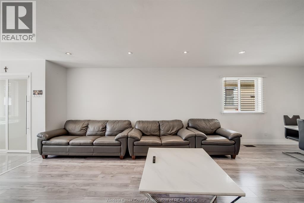 738 BENSETTE STREET, Windsor, Ontario, N8X2Z1 — Photo 9