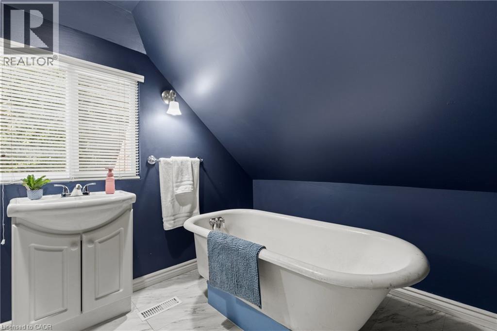 25 MCKINSTRY Street, Hamilton, Ontario, L8L6C2 — Photo 23