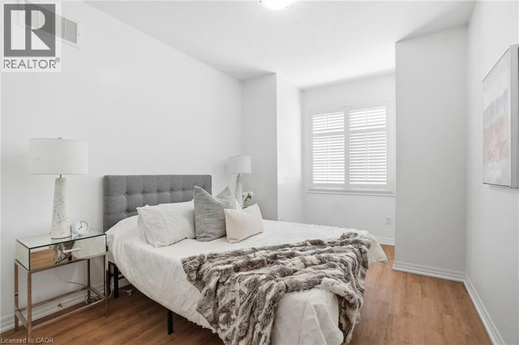 290 BARTON Street W Unit# 26, Hamilton, Ontario, L8R3P3 — Photo 13