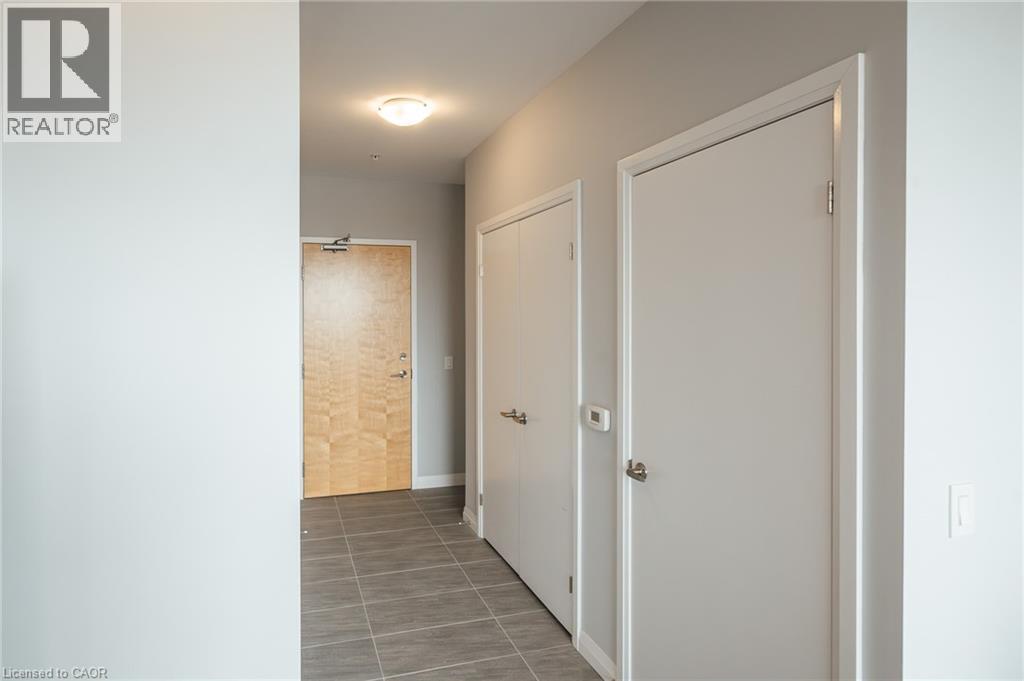 104 W GARMENT Street Unit# 708, Kitchener, Ontario, N2G0C8 — Photo 4