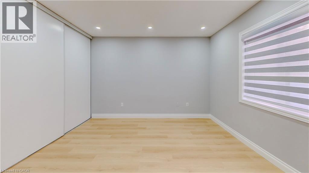 133 WAKE ROBIN Drive, Kitchener, Ontario, N2E3L6 — Photo 21