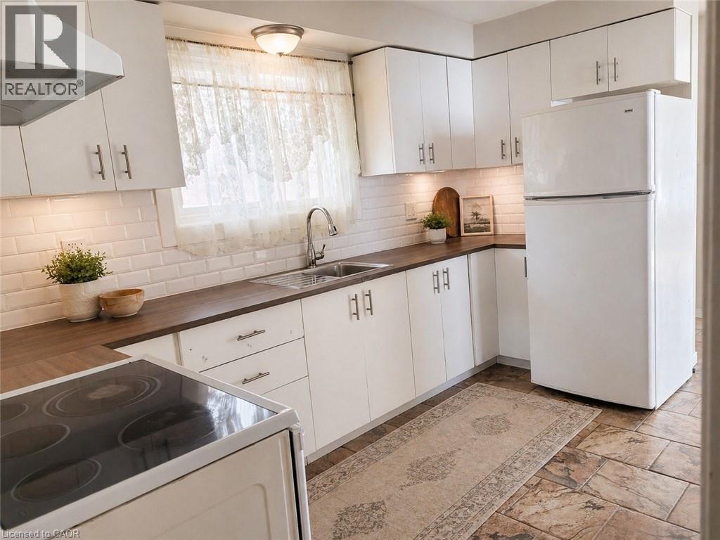 307 DUNSMURE Road Unit# Main, Hamilton, Ontario, L8L1X1 — Photo 8