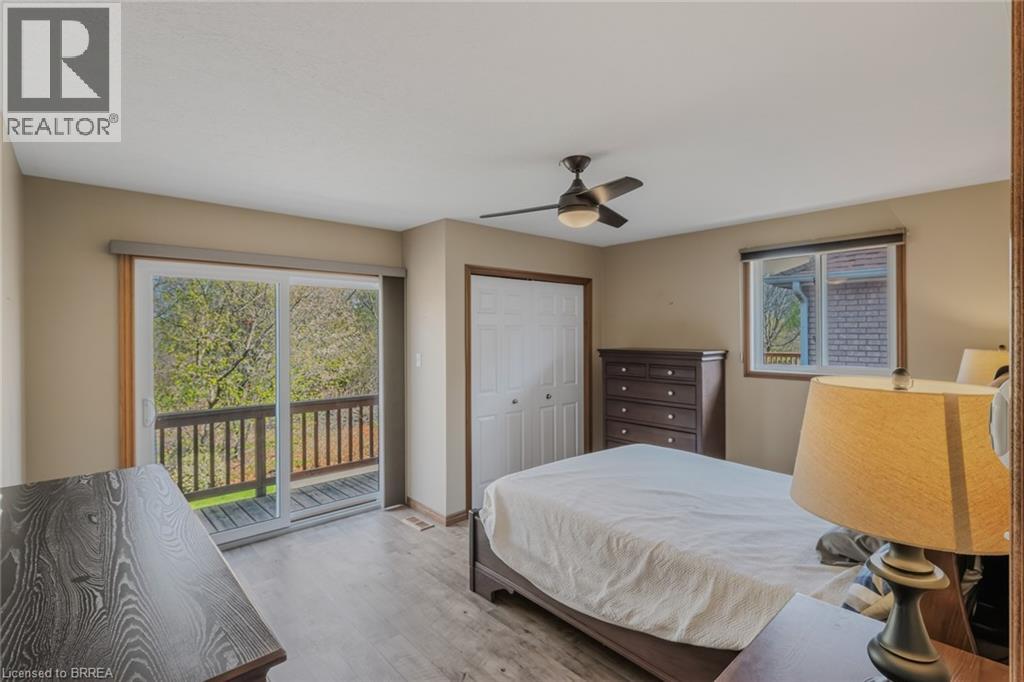 44 DONEGAL Drive, Brantford, Ontario, N3T6K8 — Photo 17