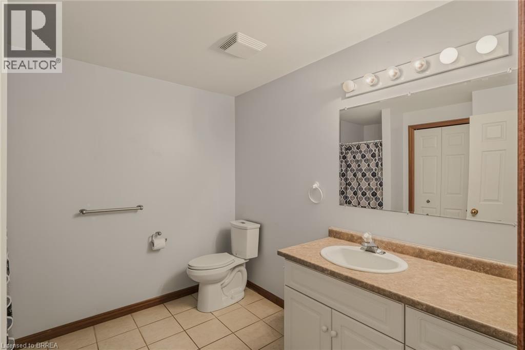 44 DONEGAL Drive, Brantford, Ontario, N3T6K8 — Photo 34