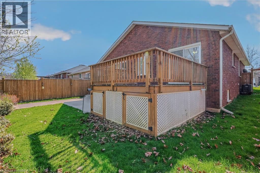 44 DONEGAL Drive, Brantford, Ontario, N3T6K8 — Photo 41