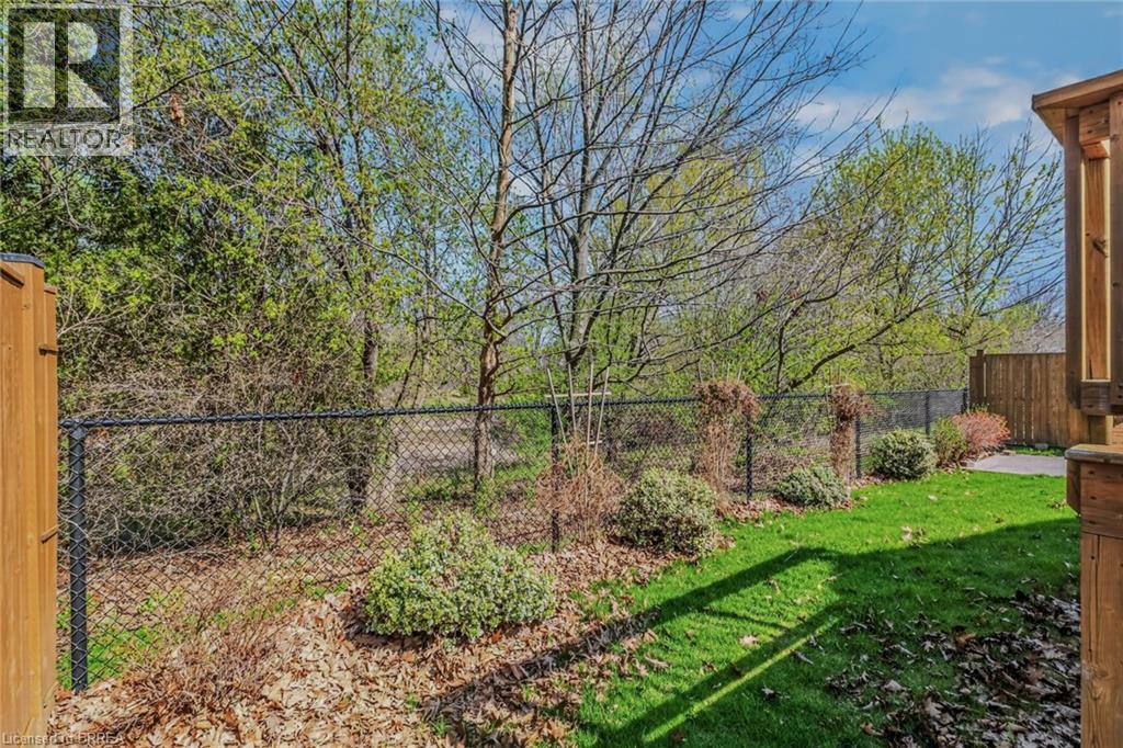 44 DONEGAL Drive, Brantford, Ontario, N3T6K8 — Photo 42