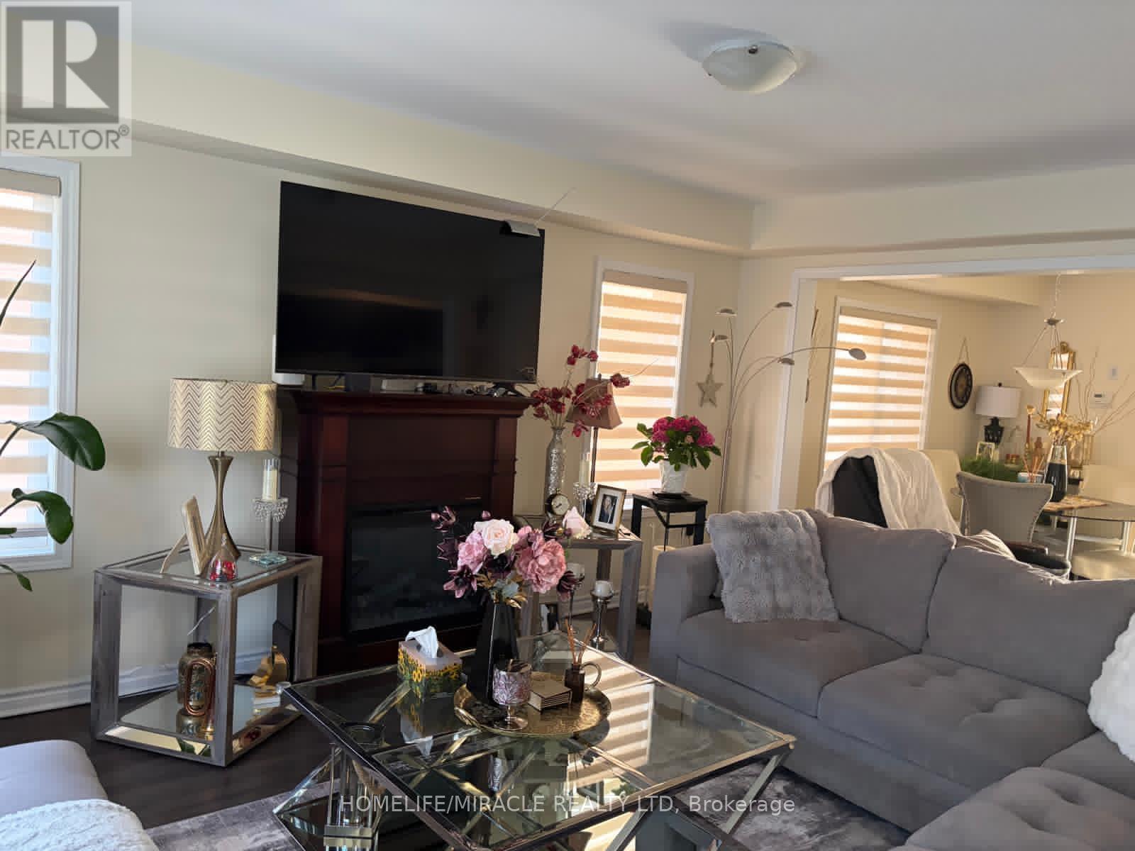 96 WATERMILL STREET, Kitchener, Ontario, N2P0H3 — Photo 3