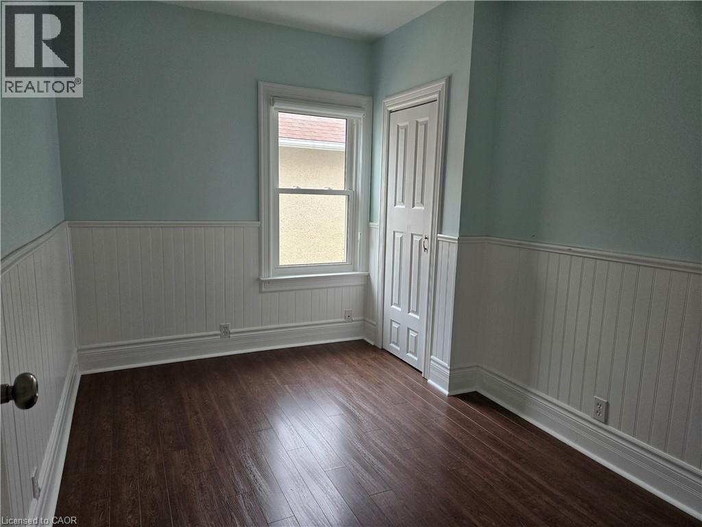 4 HAIG Street, St. Catharines, Ontario, L2R6K5 — Photo 10