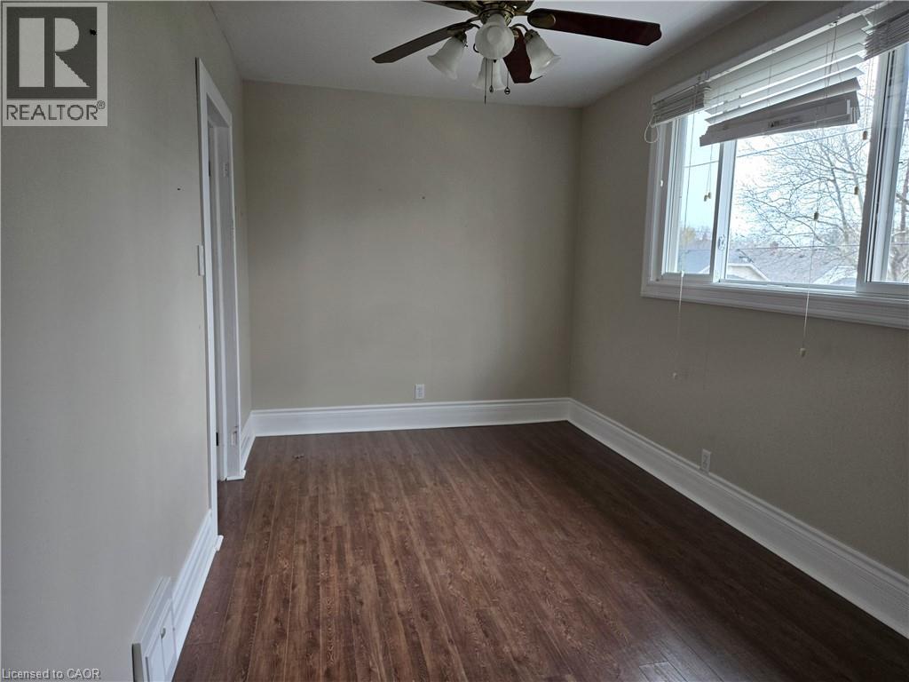4 HAIG Street, St. Catharines, Ontario, L2R6K5 — Photo 12
