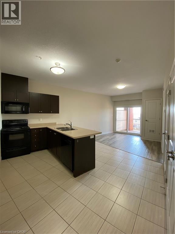 3200 REGIONAL ROAD 56 Unit# 304, Binbrook, Ontario, L0R1C0 — Photo 4
