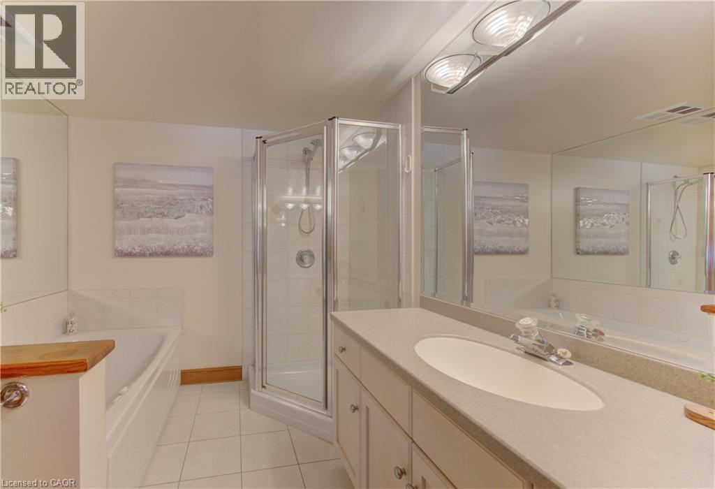 3 FATHER DAVID BAUER Drive Unit# 107, Waterloo, Ontario, N2L6M1 — Photo 13