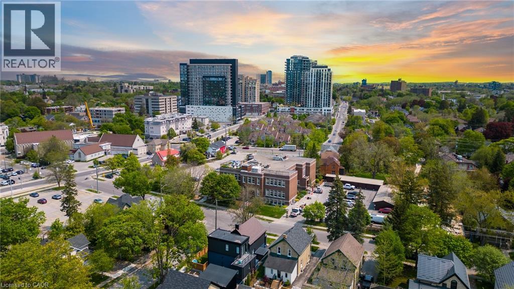 3 FATHER DAVID BAUER Drive Unit# 107, Waterloo, Ontario, N2L6M1 — Photo 24