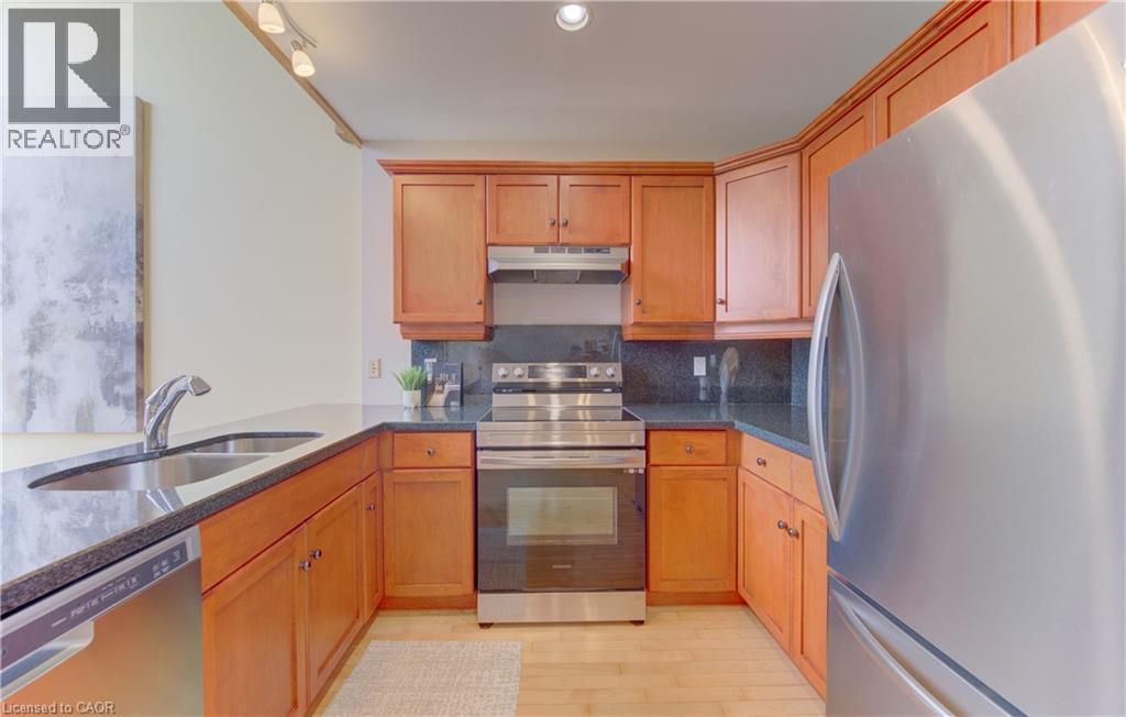 3 FATHER DAVID BAUER Drive Unit# 107, Waterloo, Ontario, N2L6M1 — Photo 5