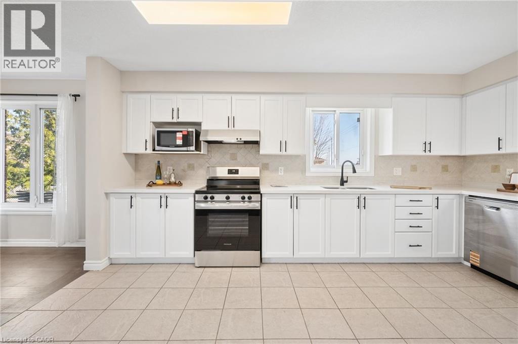 649 DOON SOUTH Drive, Kitchener, Ontario, N2P2X5 — Photo 15