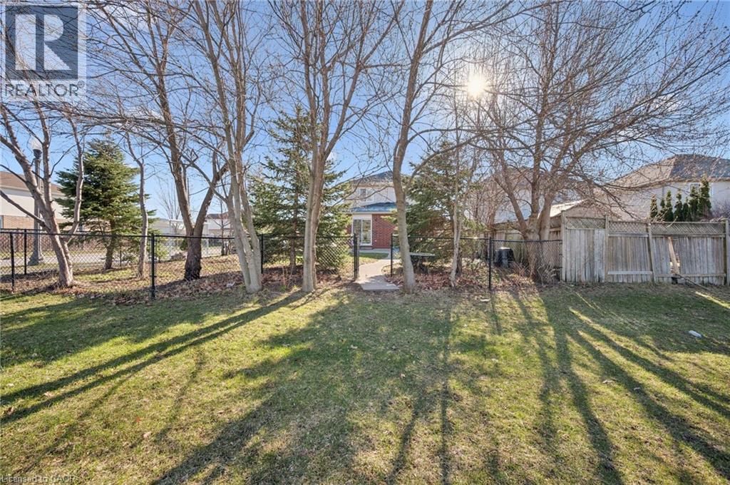 649 DOON SOUTH Drive, Kitchener, Ontario, N2P2X5 — Photo 37