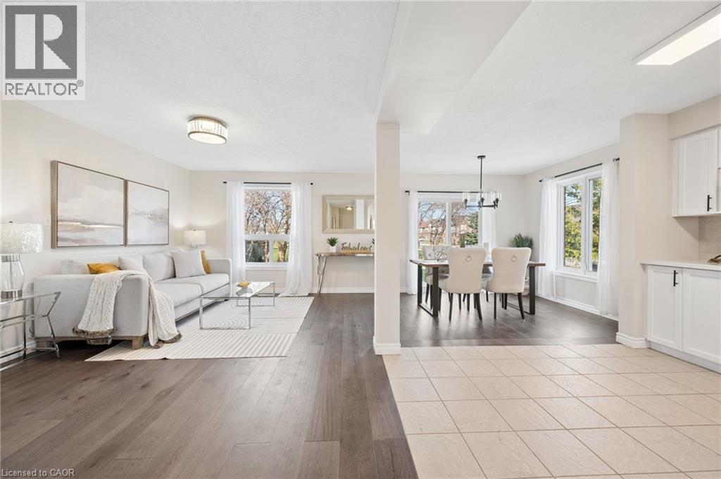 649 DOON SOUTH Drive, Kitchener, Ontario, N2P2X5 — Photo 8