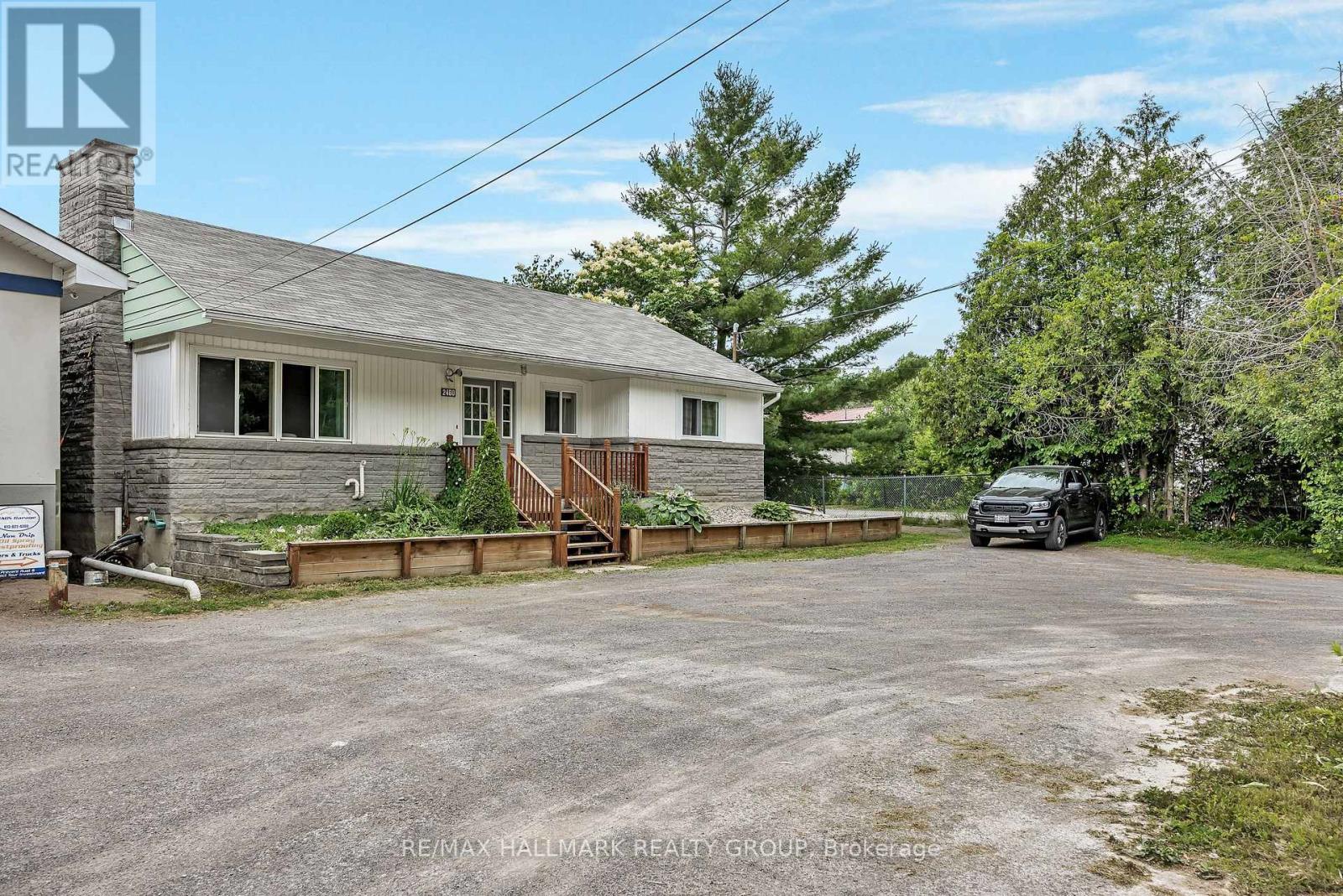 2460 LEITRIM ROAD, Ottawa, Ontario, K1T3V3 — Photo 5