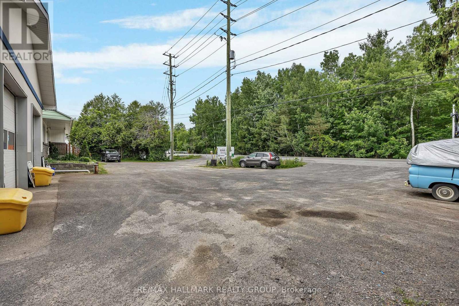 2460 LEITRIM ROAD, Ottawa, Ontario, K1T3V3 — Photo 9