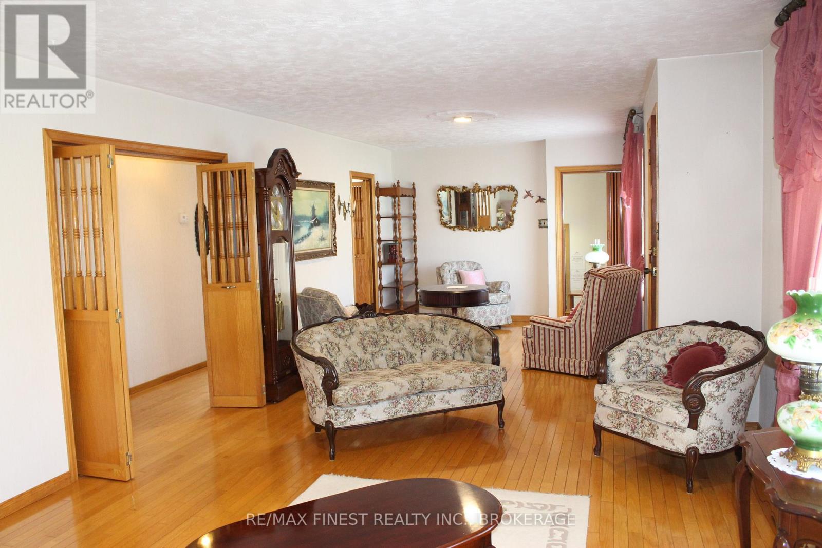 224 DANIS AVENUE, Cornwall, Ontario, K6H5E7 — Photo 5