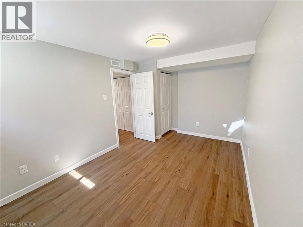 47 WALNUT Street Unit# A, Paris, Ontario, N3L2J4 — Photo 12