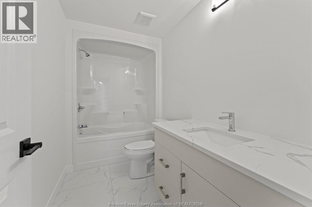 2463-2 FRONT ROAD, LaSalle, Ontario, N9J2C5 — Photo 18