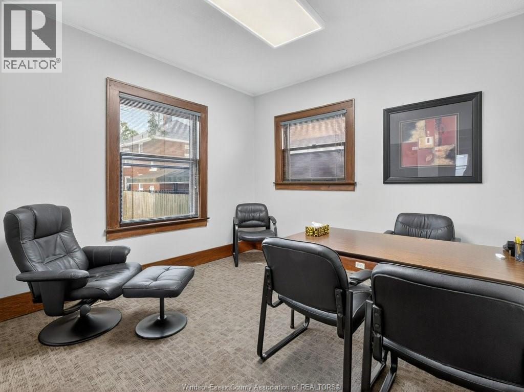 1279 Ouellette AVENUE, Windsor, Ontario, N8X1J3 — Photo 4