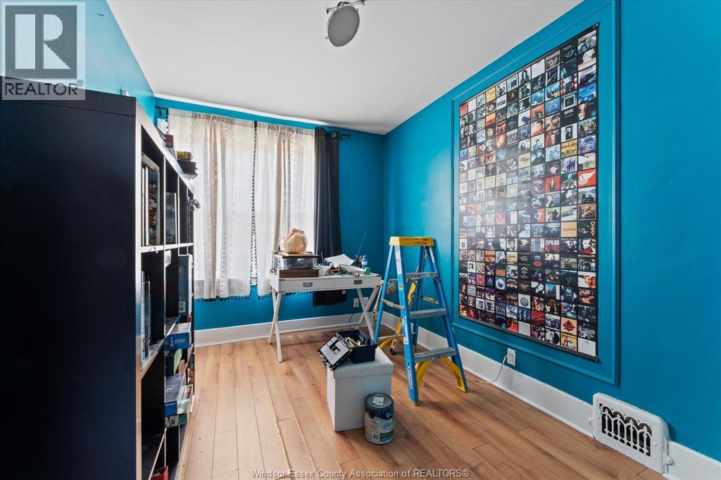 283-287 Villaire, Windsor, Ontario, N8S2J1 — Photo 24