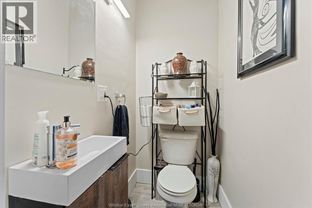 283 Villaire, Windsor, Ontario, N8S2J1 — Photo 15
