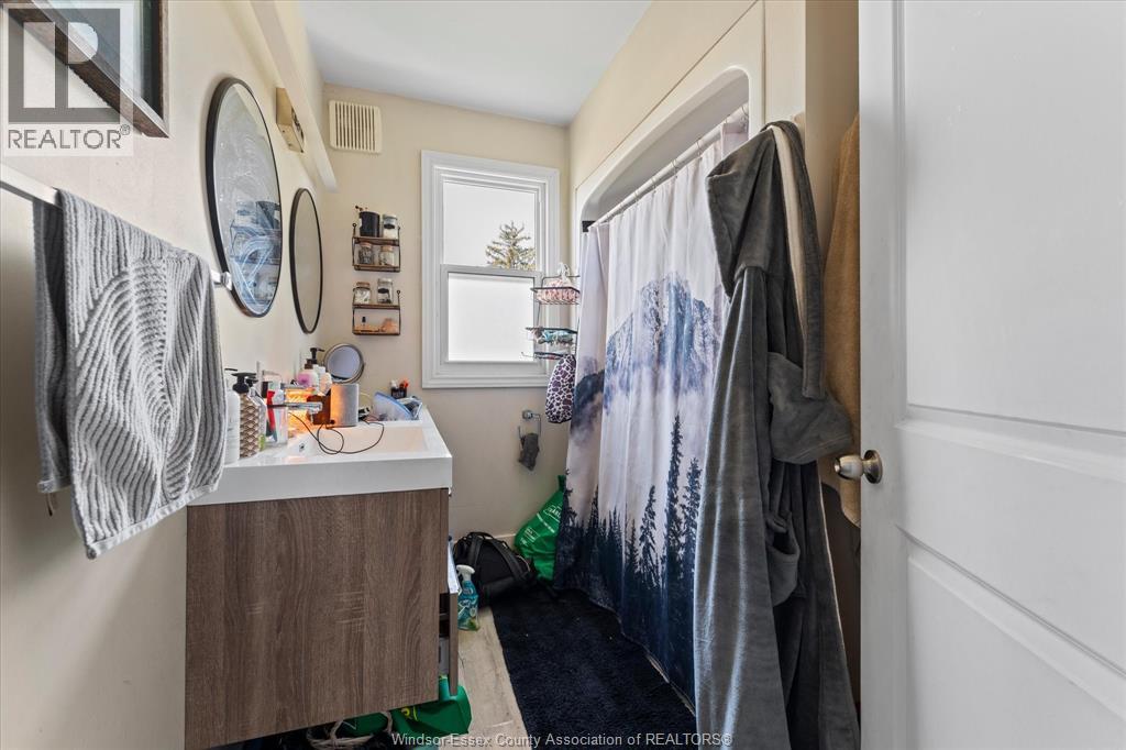 283 Villaire, Windsor, Ontario, N8S2J1 — Photo 17