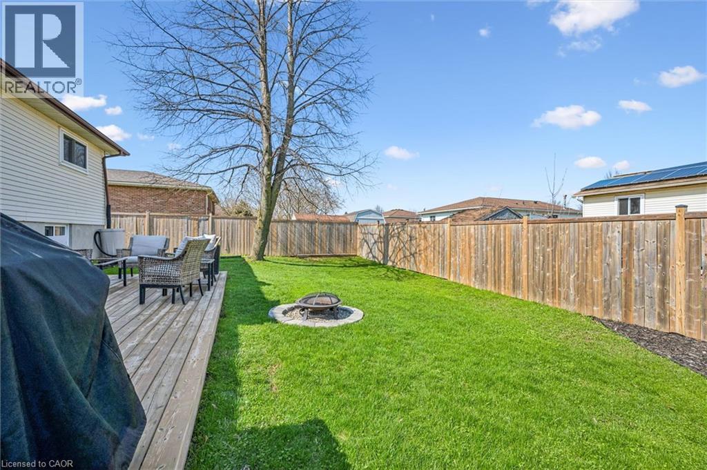 137 CEDAR CREST Street, Kitchener, Ontario, N2N2A6 — Photo 30