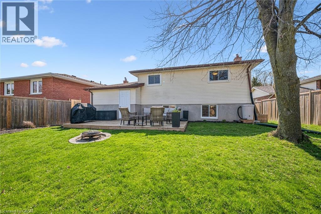 137 CEDAR CREST Street, Kitchener, Ontario, N2N2A6 — Photo 32