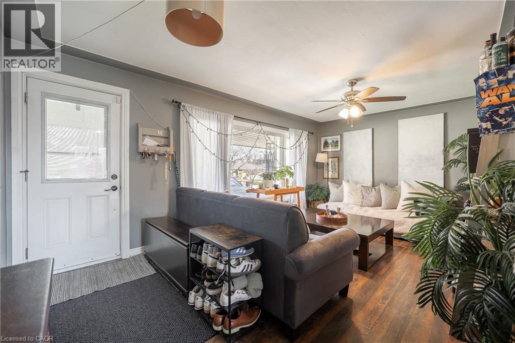 211 DIXON Street, Kitchener, Ontario, N2G3E8 — Photo 11