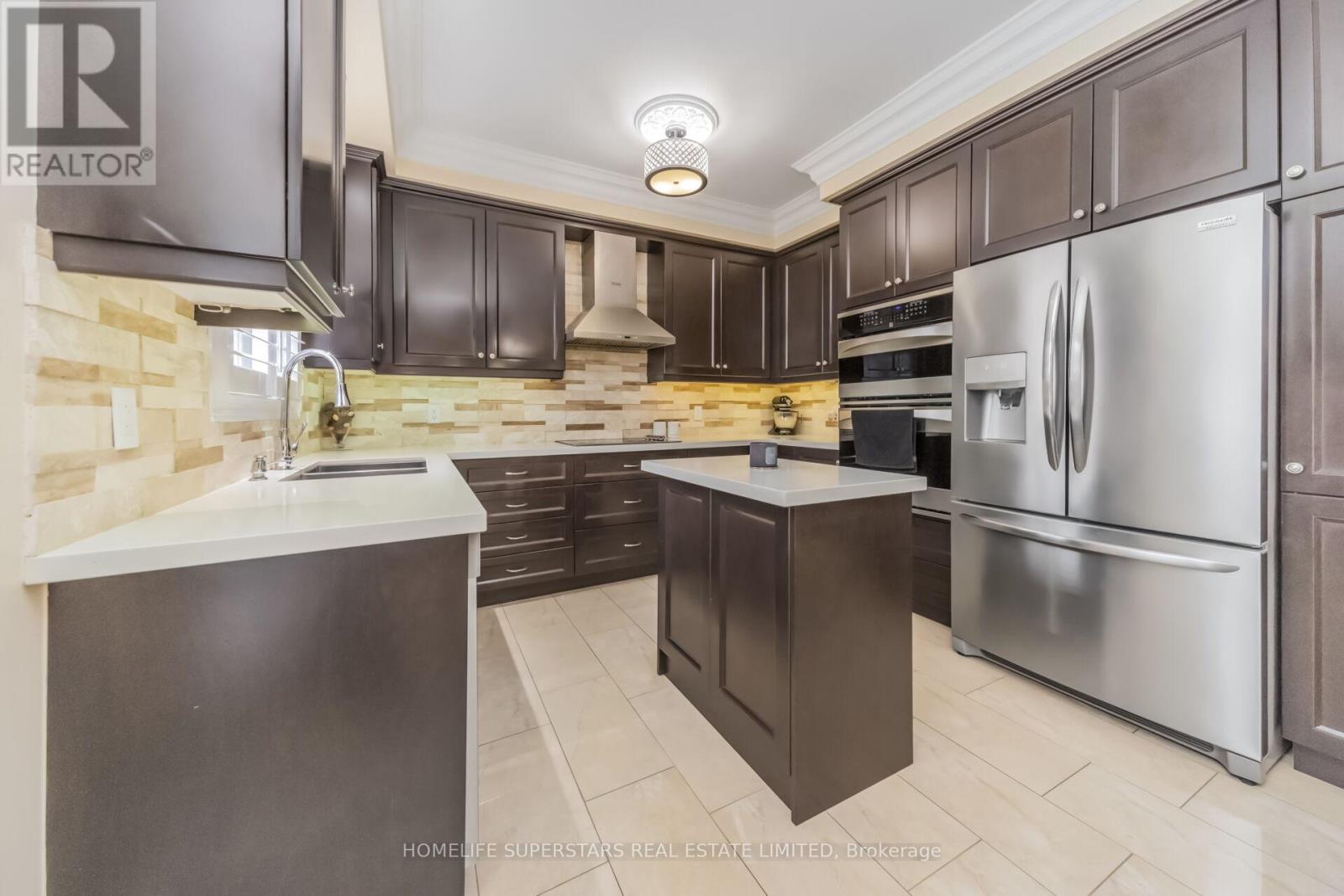 8 LISSON CRESCENT, Brampton (Credit Valley), Ontario, L6X5H8 — Photo 13