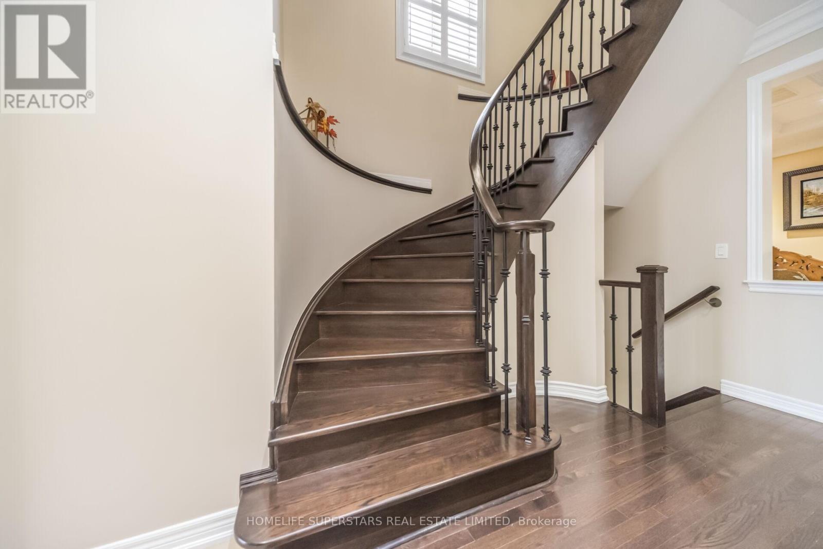 8 LISSON CRESCENT, Brampton (Credit Valley), Ontario, L6X5H8 — Photo 17