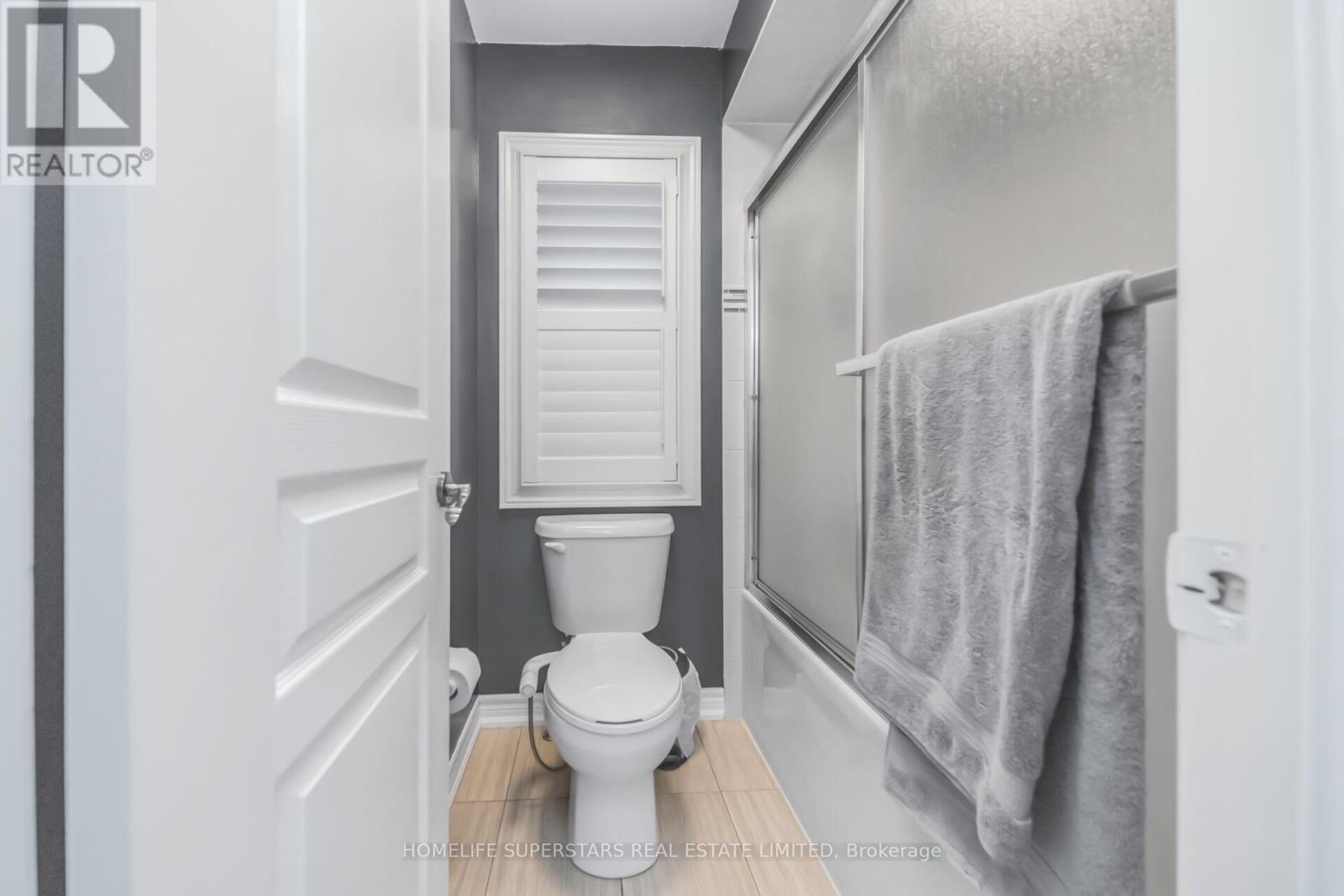 8 LISSON CRESCENT, Brampton (Credit Valley), Ontario, L6X5H8 — Photo 28