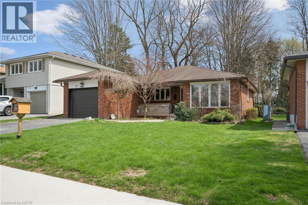 27 SILVERSPRING Crescent, Kitchener, Ontario, N2M4P1 — Photo 2