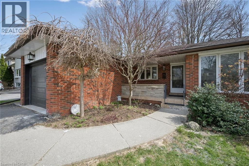 27 SILVERSPRING Crescent, Kitchener, Ontario, N2M4P1 — Photo 4