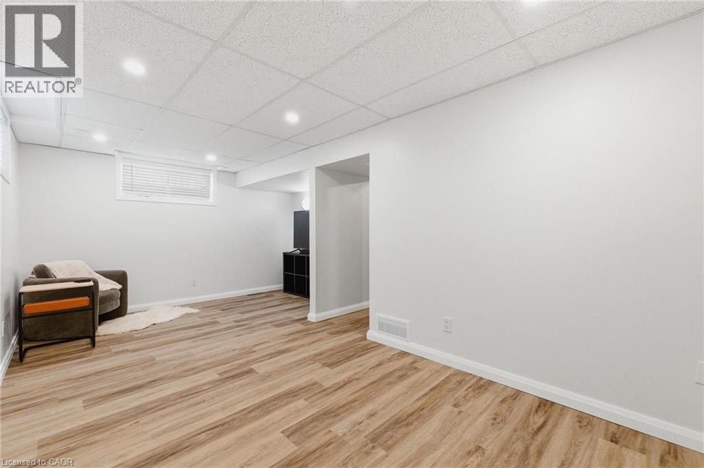 218 PROSPERITY Drive, Kitchener, Ontario, N2E4E5 — Photo 30
