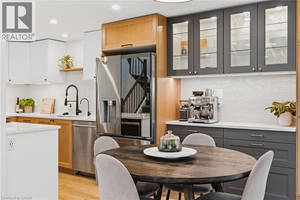 218 PROSPERITY Drive, Kitchener, Ontario, N2E4E5 — Photo 8