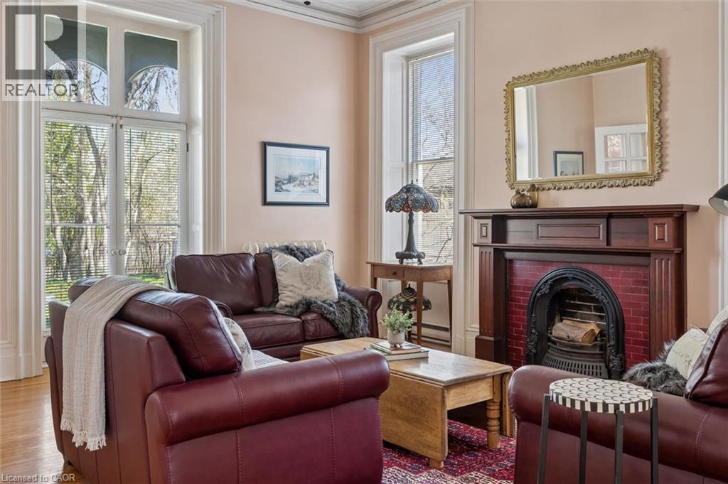 66 PAISLEY Street, Guelph, Ontario, N1H2N8 — Photo 8