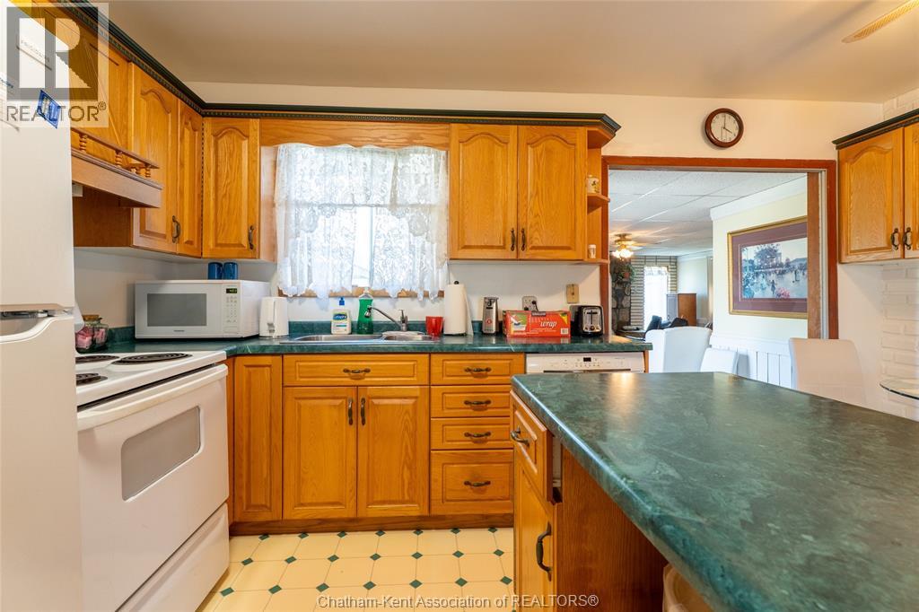 16 ARTHUR DRIVE, Chatham, Ontario, N7M3Y4 — Photo 9