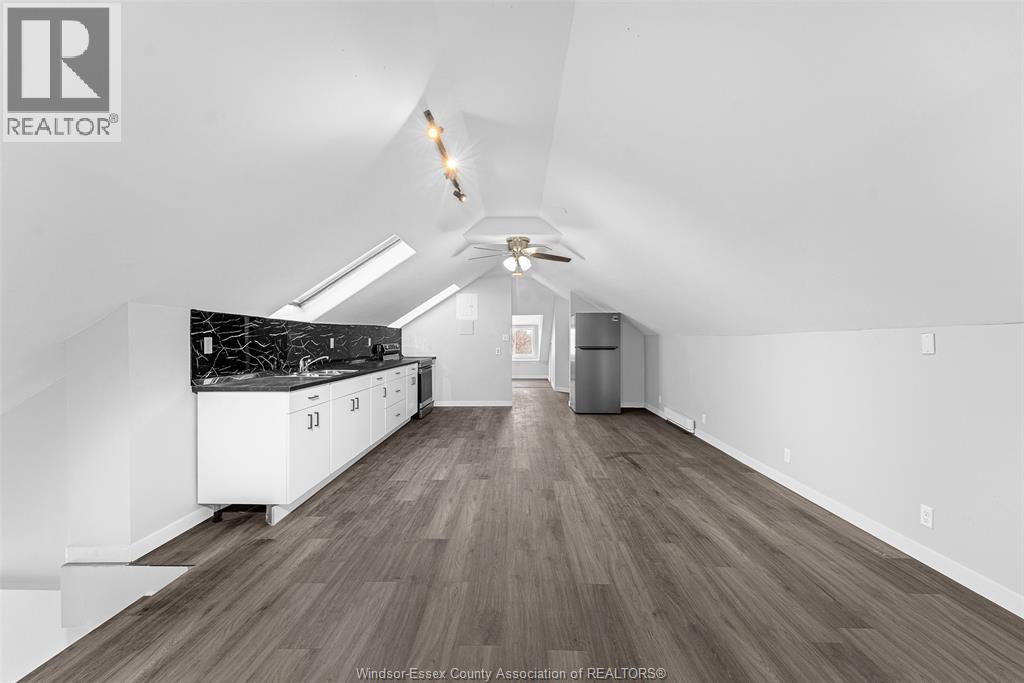476 Parent Unit# 7, Windsor, Ontario, N8M3S1 — Photo 5
