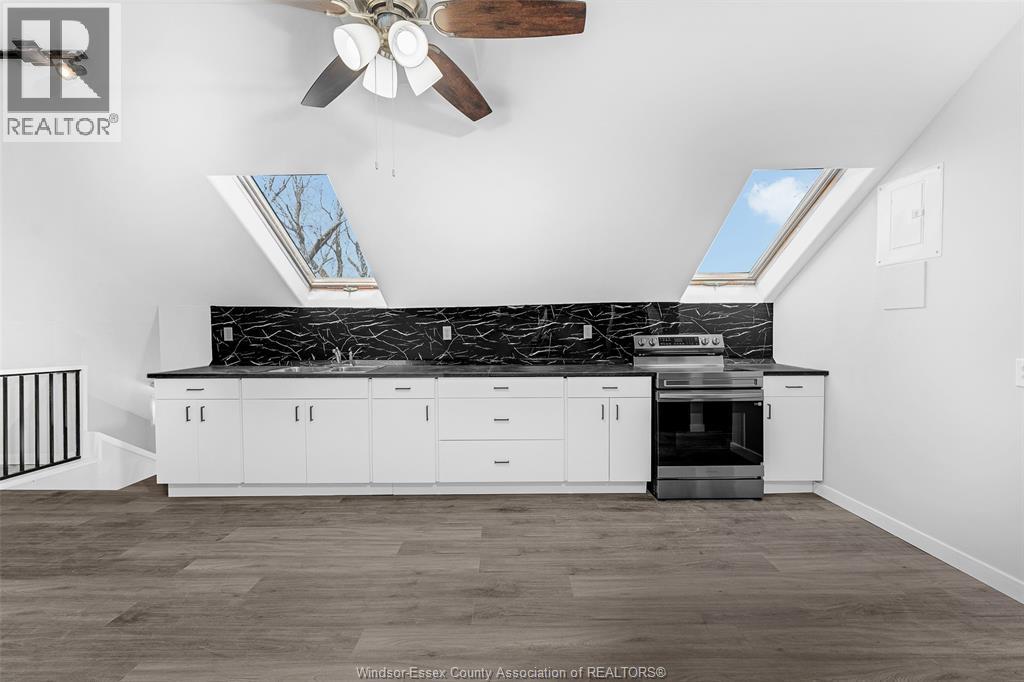 476 Parent Unit# 7, Windsor, Ontario, N8M3S1 — Photo 7